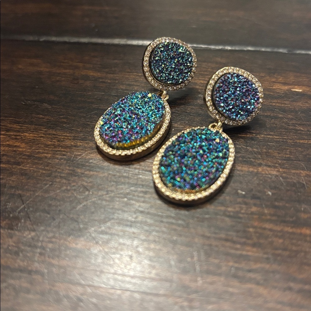 BaubleBar Moonlight or Vina druzy drop earrings look like geodes 🌟 - Picture 3 of 6